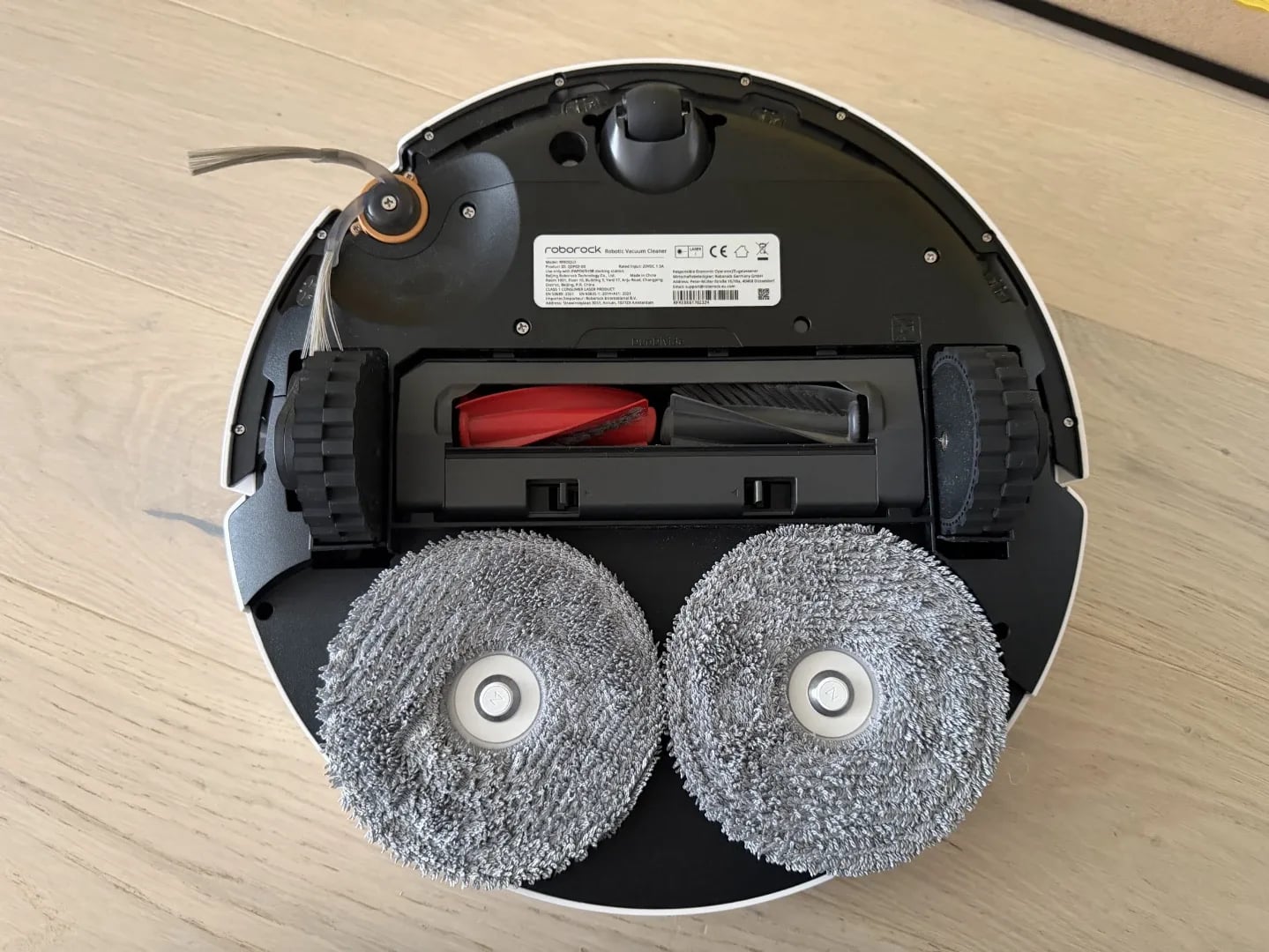 roborock qrevo 2 pro undersida