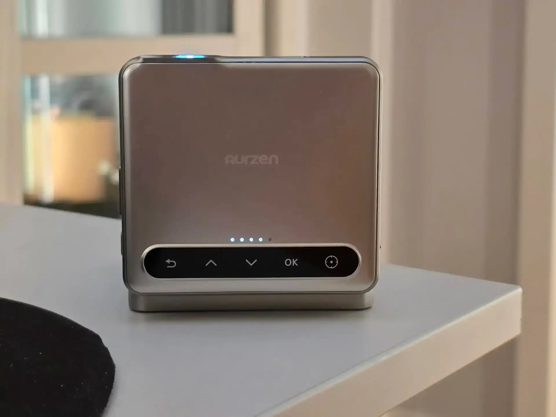 aurzen-zip-trifold-600x450.webp
