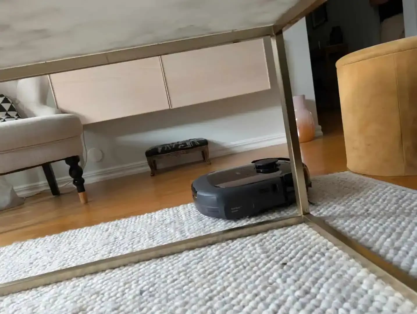 eufy-e28-navigerar-600x452.webp