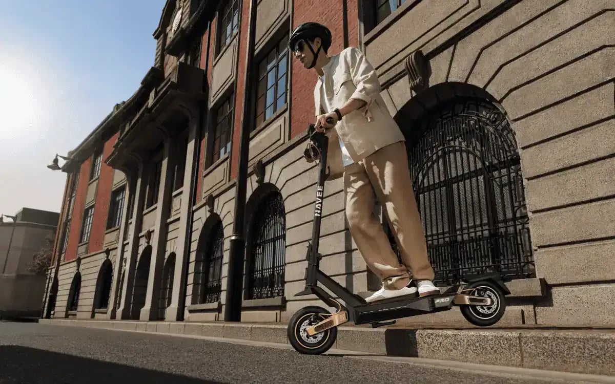 st5-pro-600x375.webp