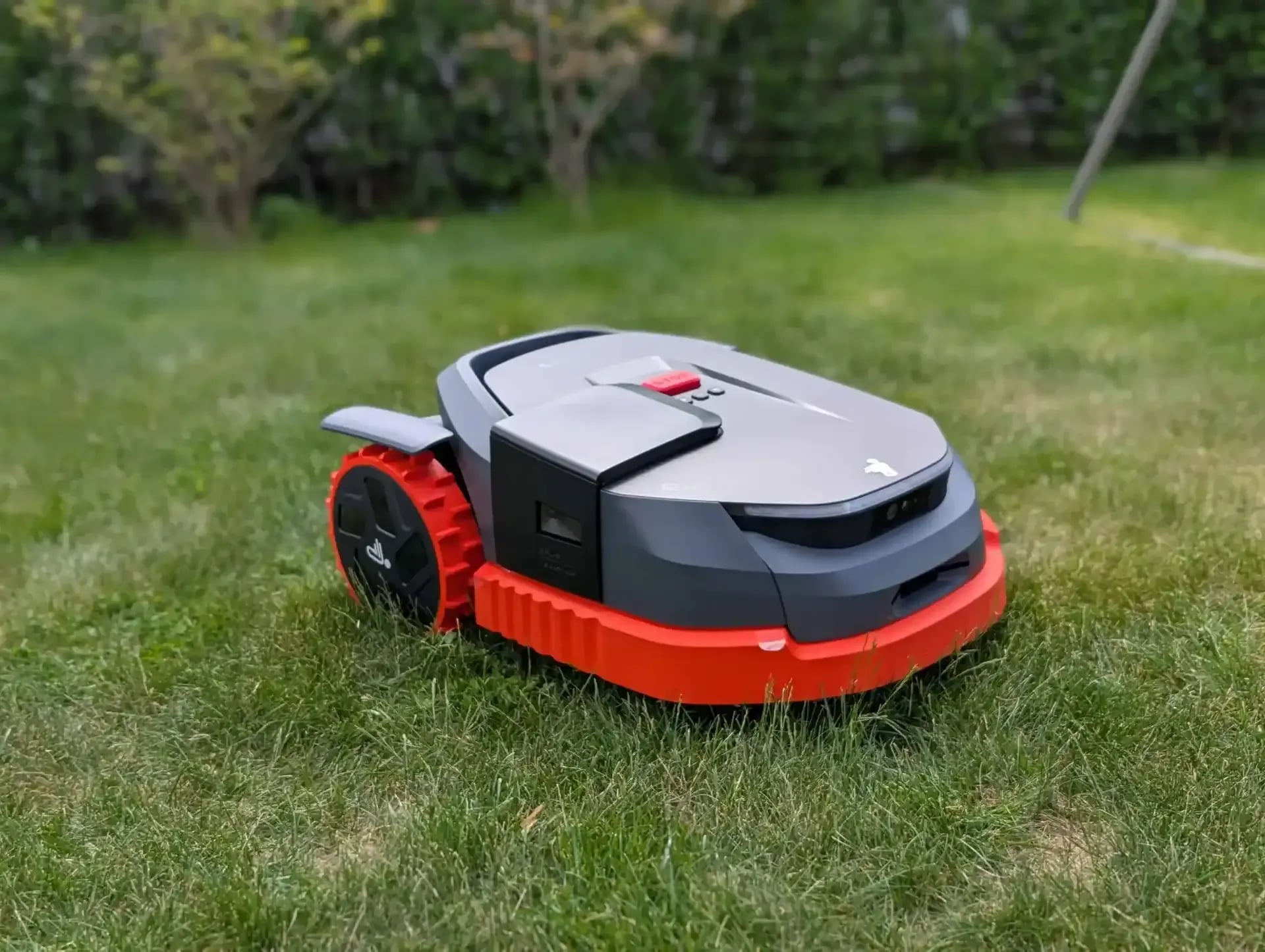 x330 navimow gräsmatta